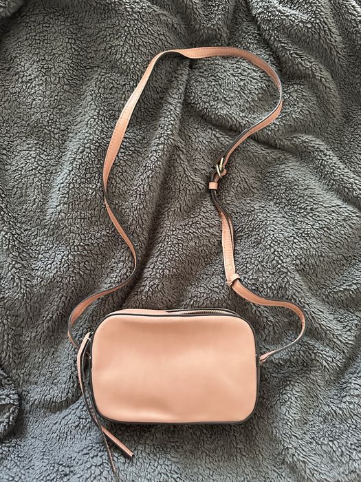 Жіноча сумка gap