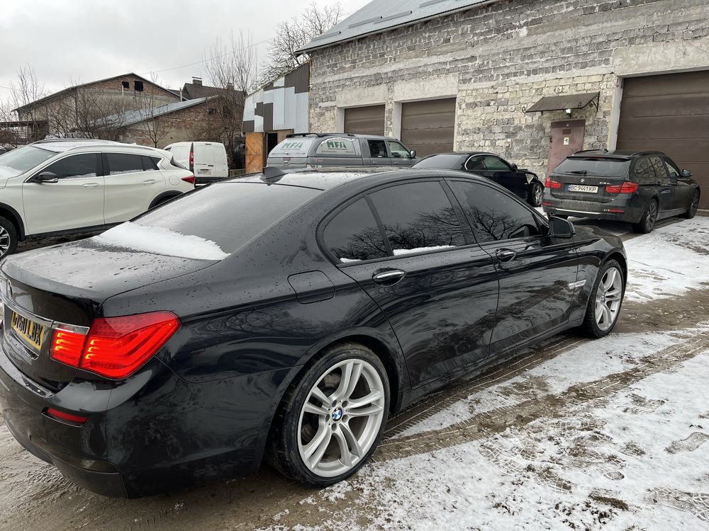 Розбір Розборка Шрот BMW 7 F01 F02 475 N57D30A 730D M пакет 3.0 дизель