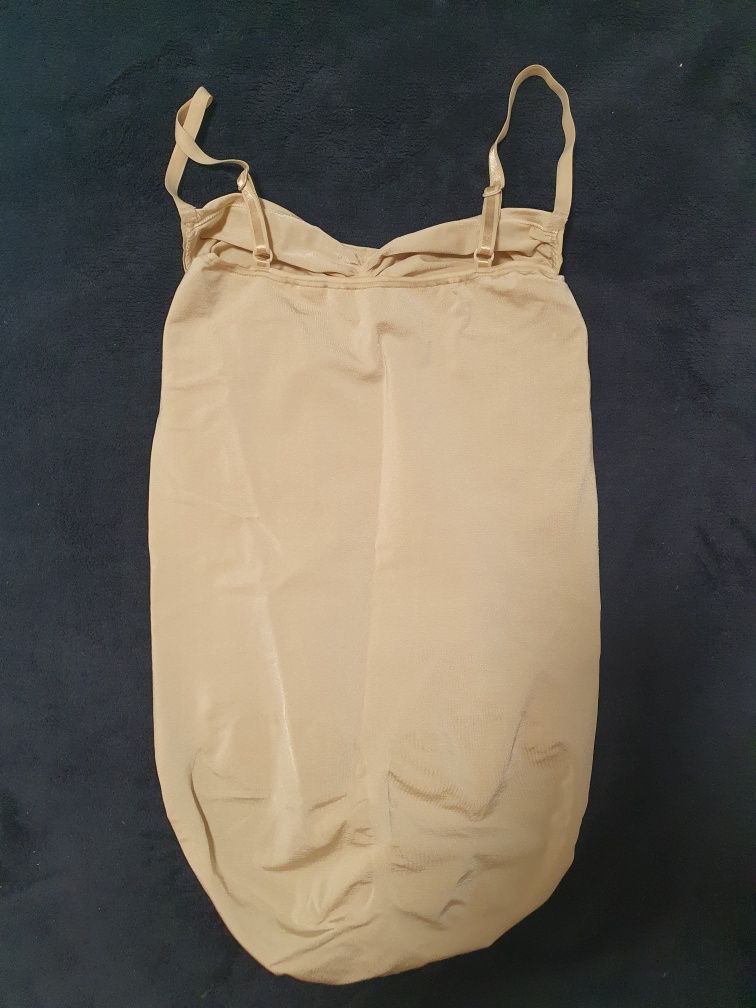 Eleganckie body wyszczuplające. Controlbody. Nowe. Beżowe Rozmiar L/XL