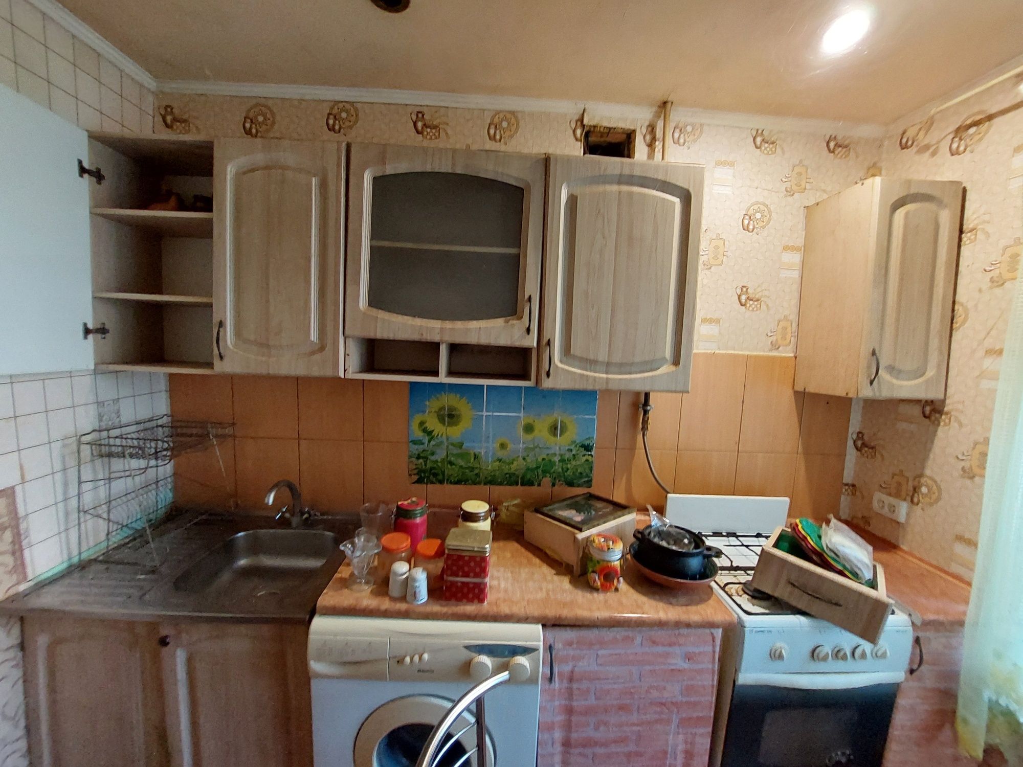 Продам 1-квартиру Левый берег 9 мкрн