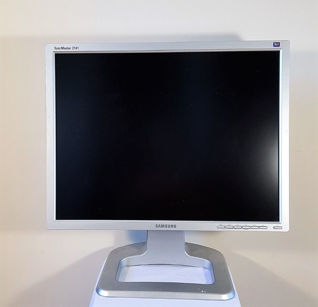 Monitor Komputerowy Samsung SyncMaster Model 214T 21 CALI 100% SPRAWNY