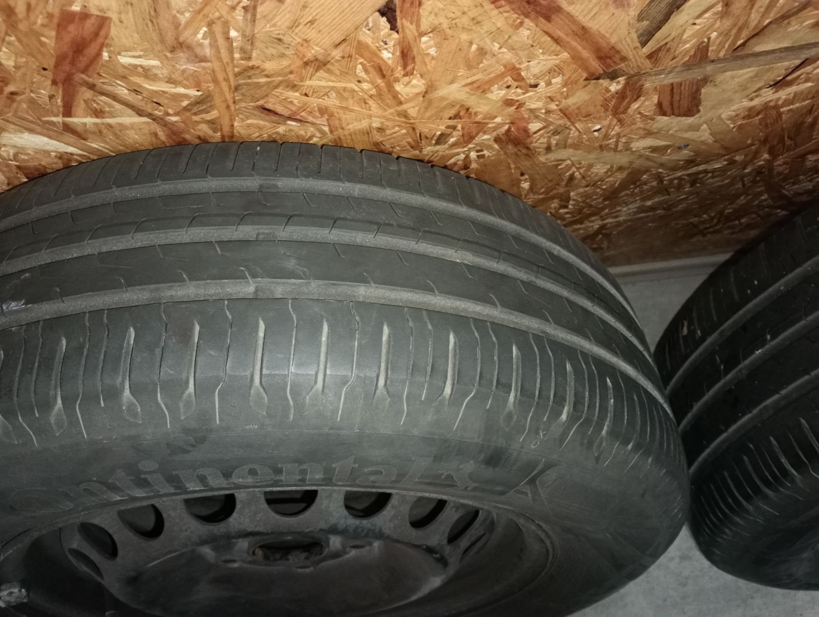 резина Continental 5*112, 195/65 r15