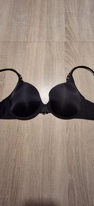 Boustonosz damski Triumph 75C