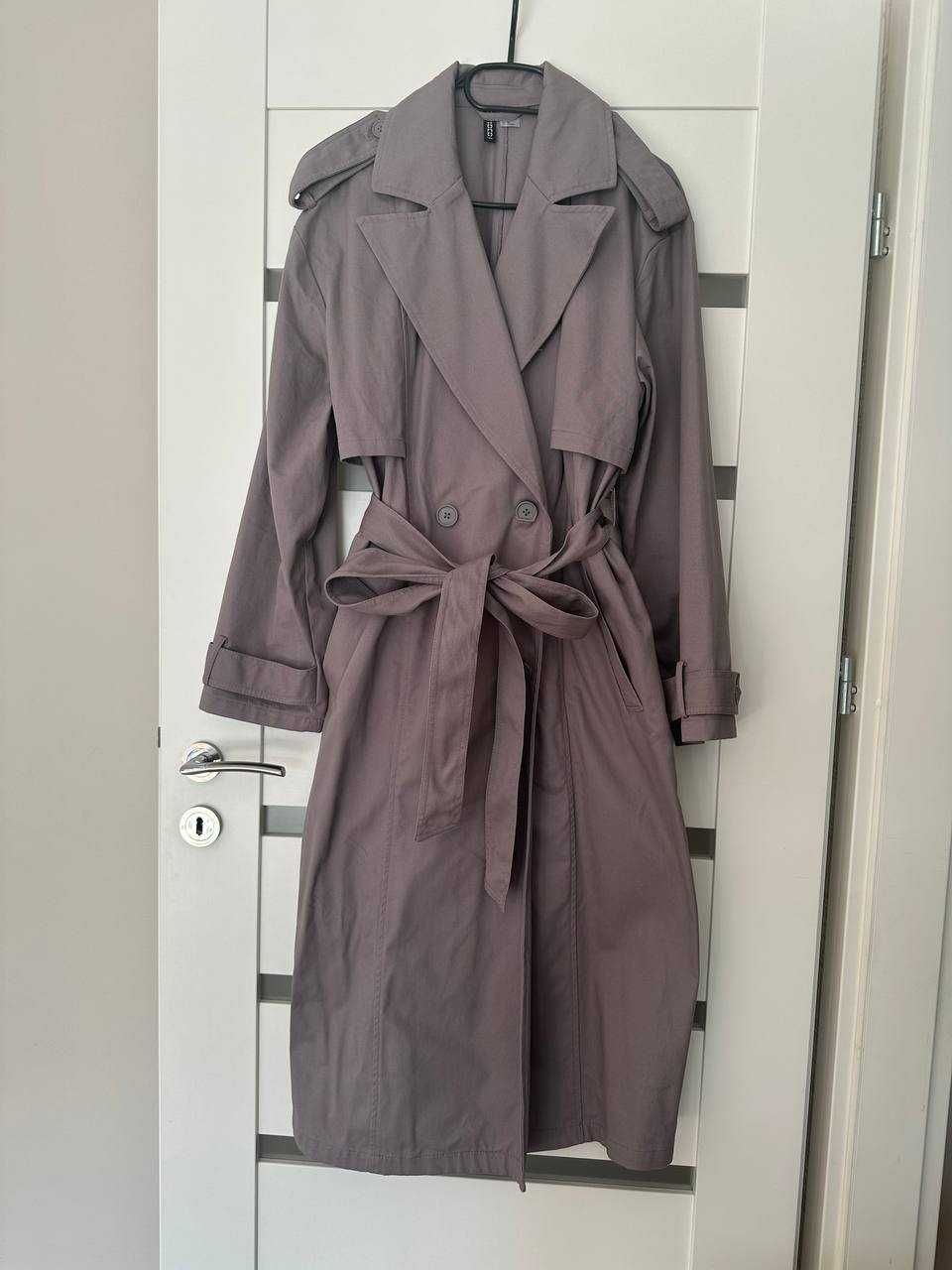 Trencz z diagonalu H&M