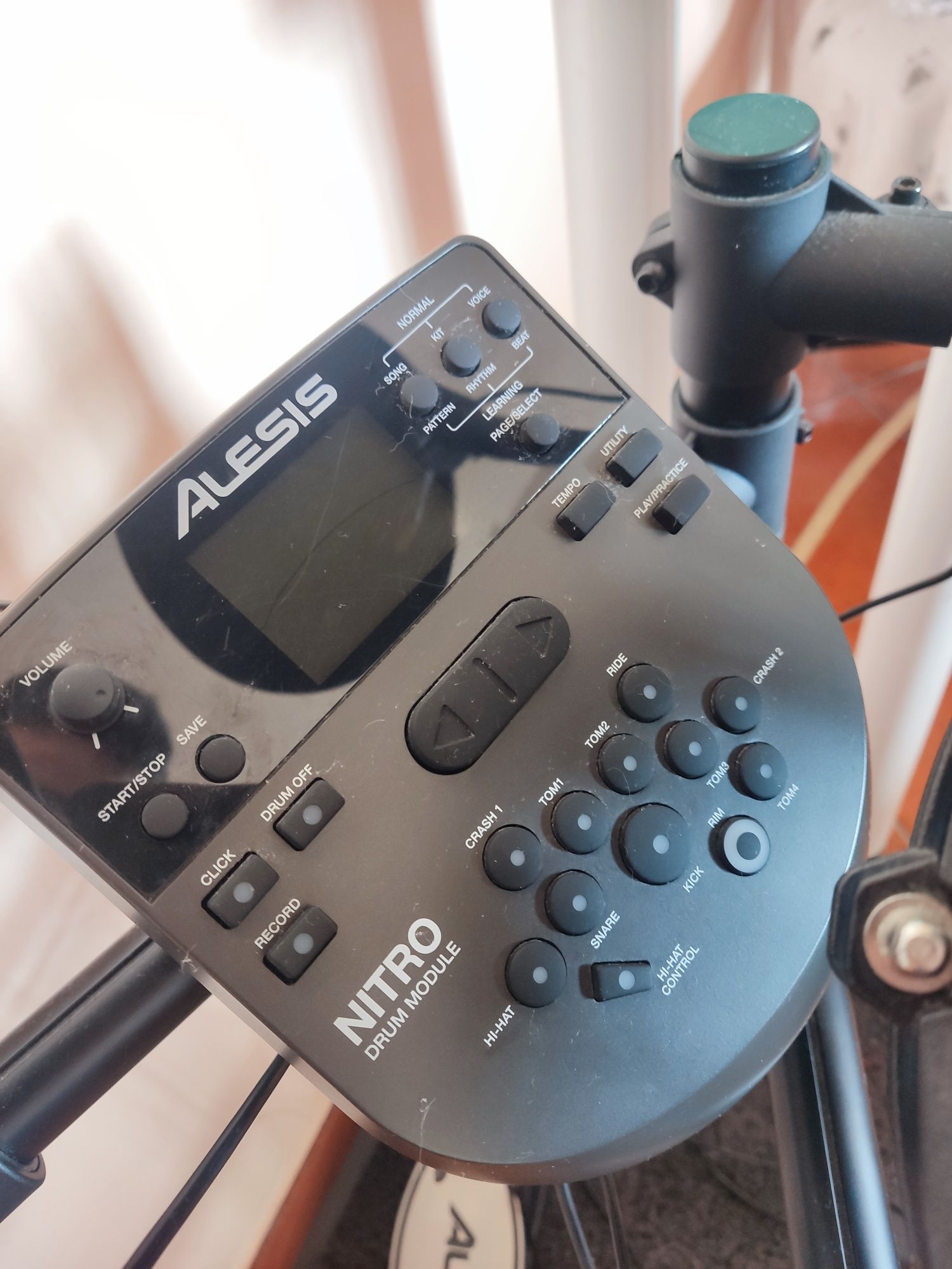 Bateria Elétrica Alesis Nitro Mesh Kit