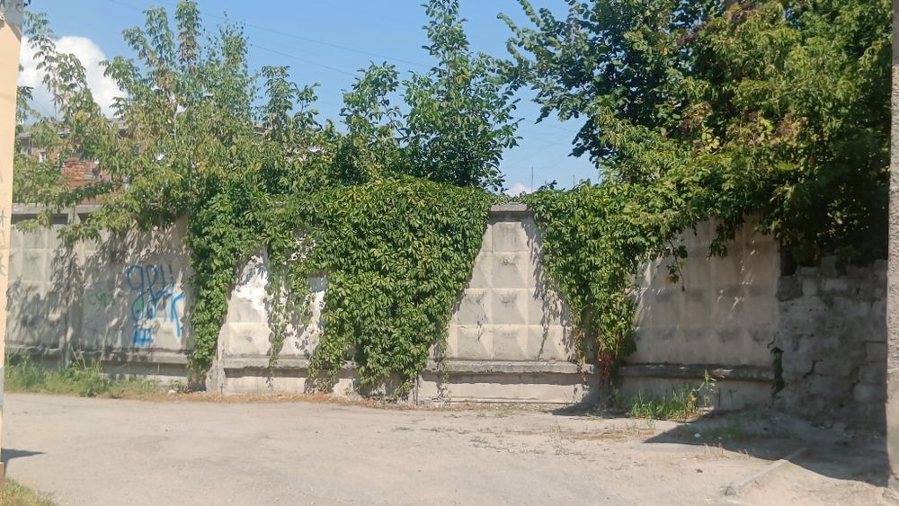 Продам земельну ділянку 8.5 сот Центр міста