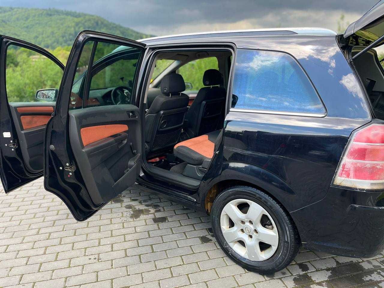 Продам автомобіль Opel Zafira B 2005 р, 1.8 Газ/Бензин