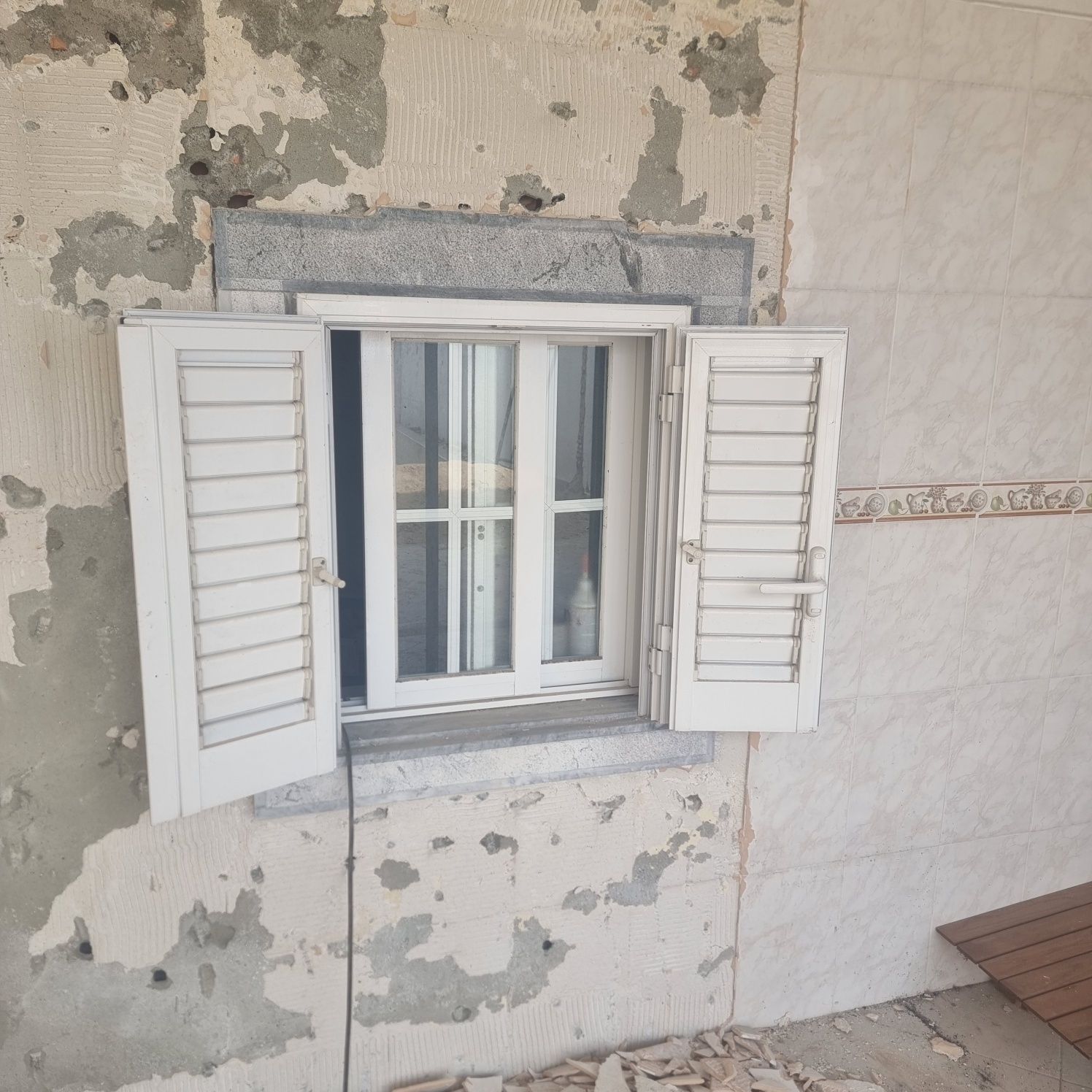 Janelas + Vidro Fixo