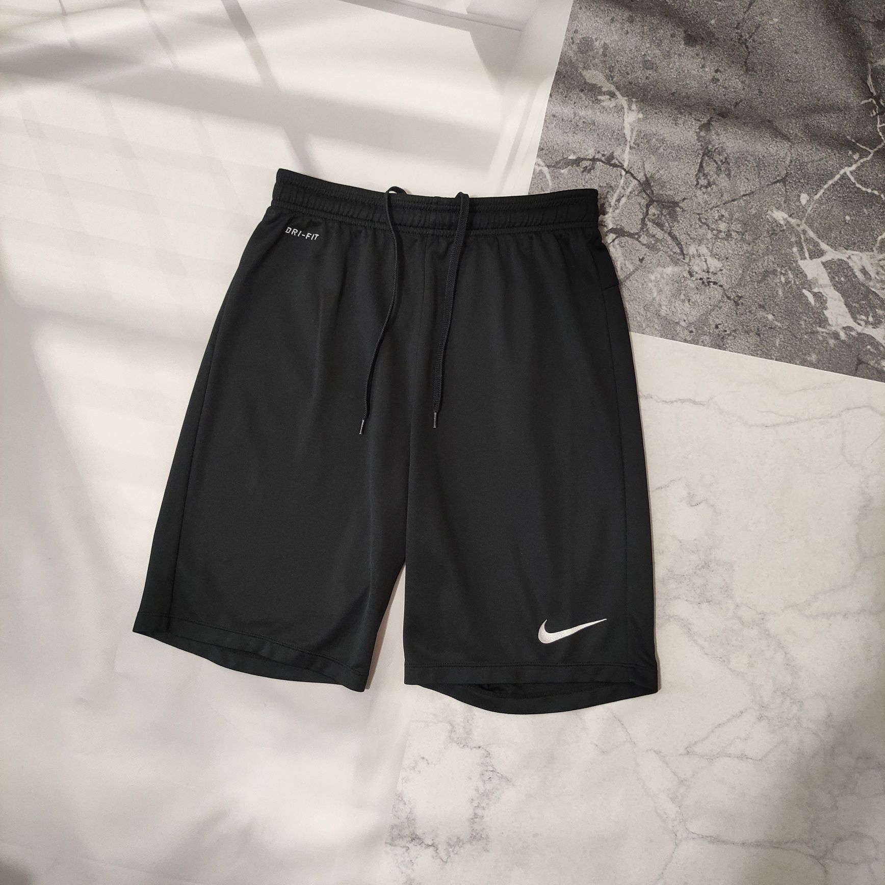 Шорти Nike чоловічі спортивні