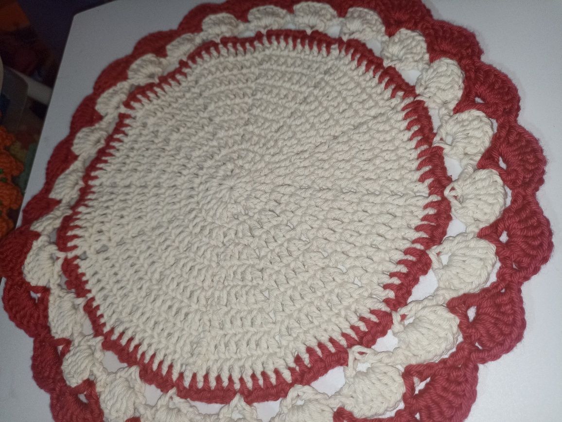 Conjunto de Bases para Pratos em crochê Feito à Mão– Jogo de 3 Souplat