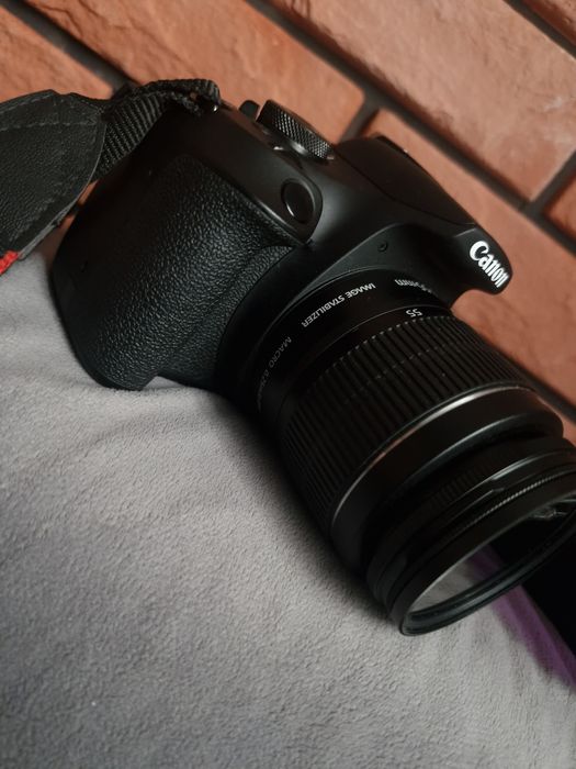 Aparat Canon Lustrzanka