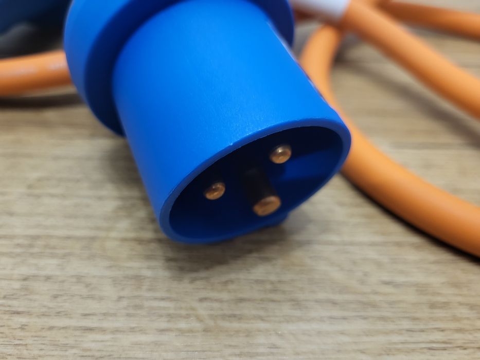 Przedłużacz CCE do kempingu, kątowy 1.5m, ochronny 230V, 16A