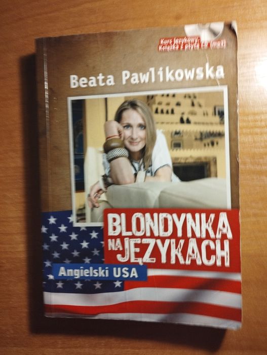 Blondynka na językach angielski YSA