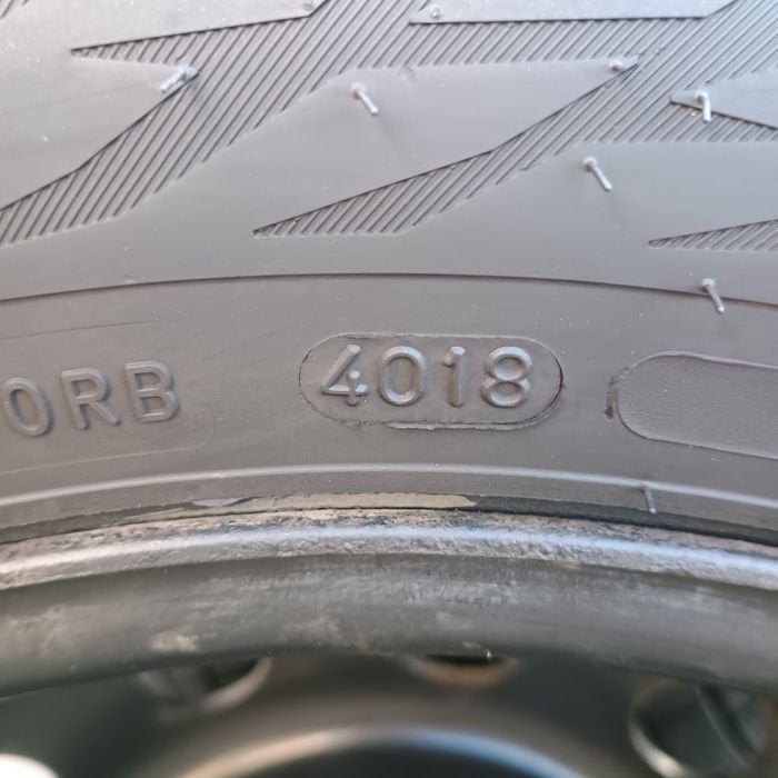 Зимова гума 195/60/R15 Nokian Tyres Hakkapellita R3