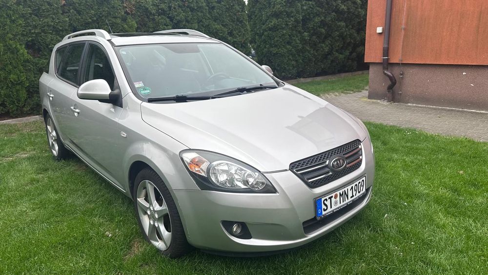 Sprzedam Kia ceed CRDi 2.0