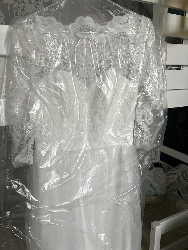 Весільна сукня дизайнерська S M в ідеалі