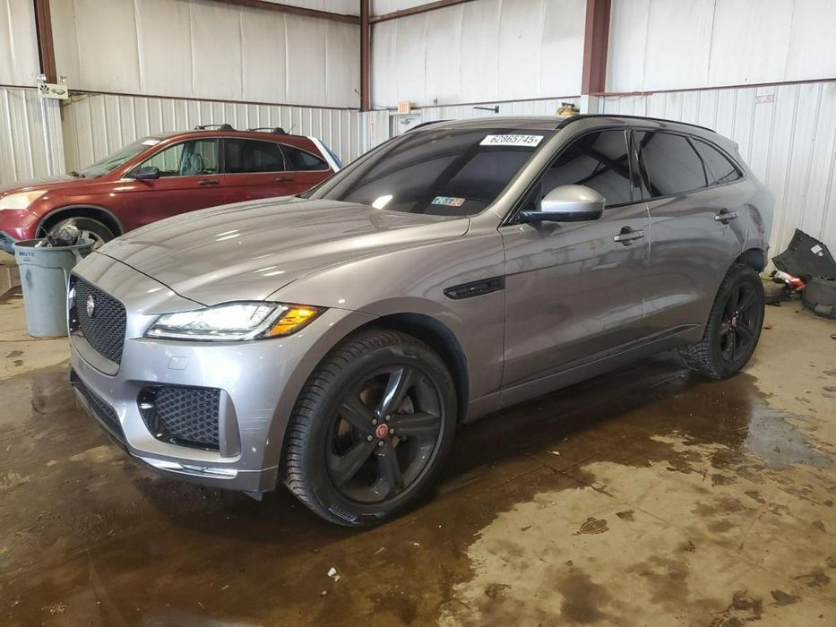 Jaguar F-Pace Auta z USA - Zapytaj o więcej ofert!