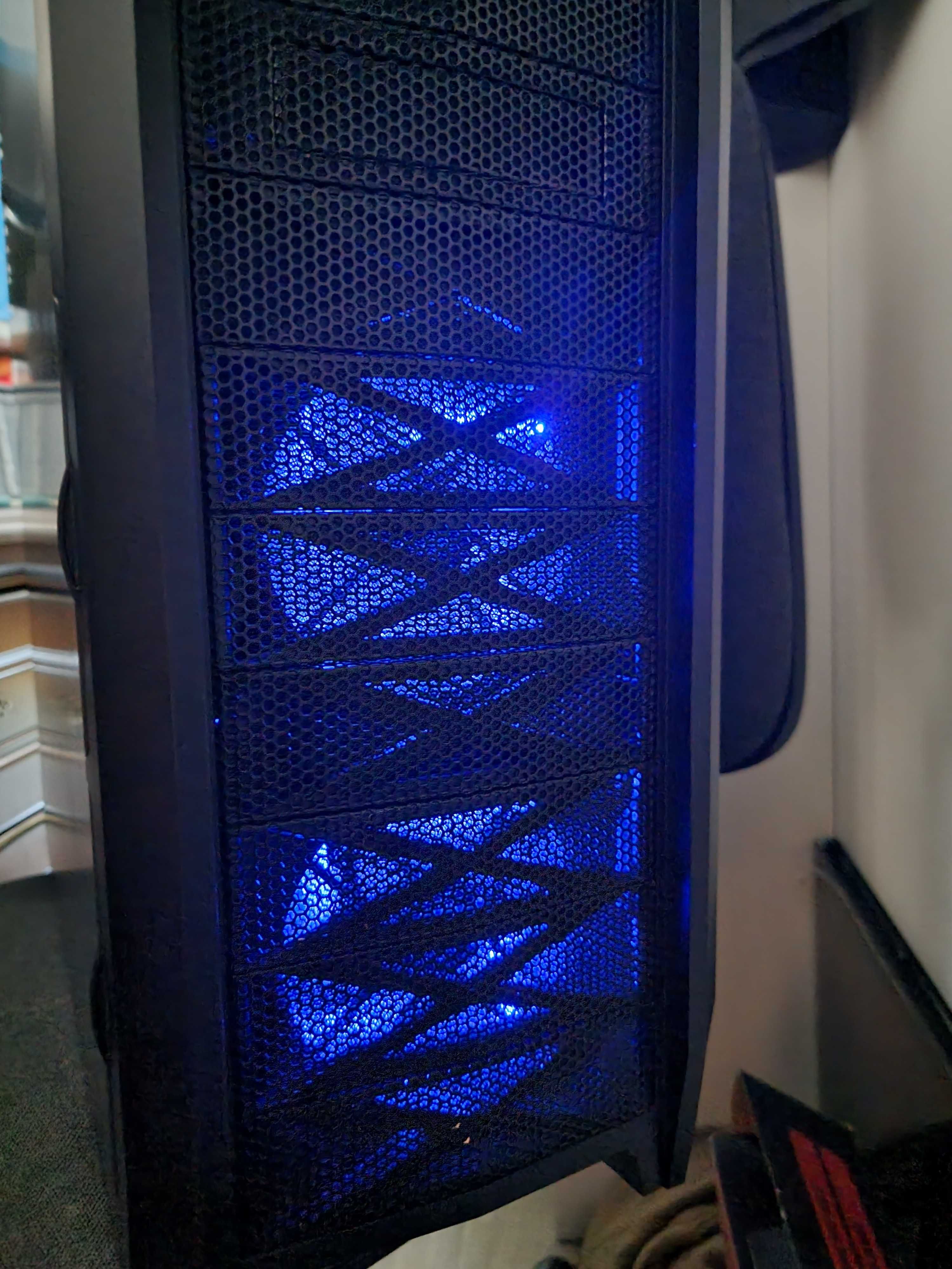 Intel core I5-3470, 16GB RAM,AMD Radeon HD 7800, zasilacz, obudowa.