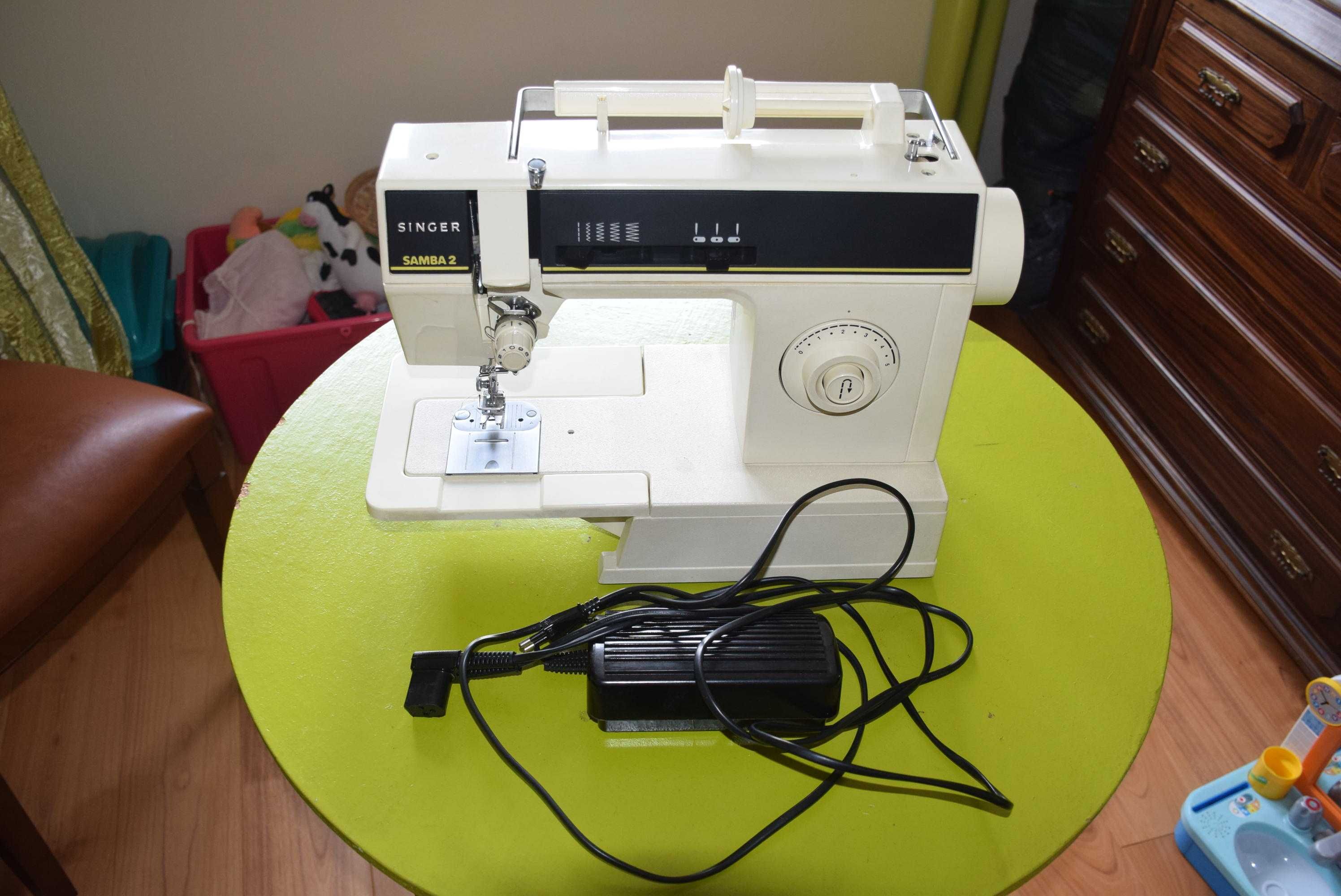 Máquina Costura Singer 9015 Samba 2