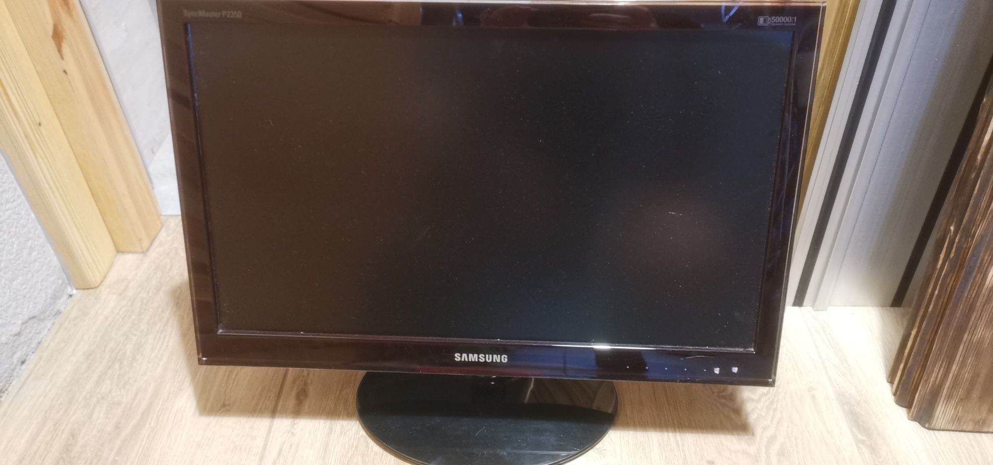 Monitor Samsung P2350