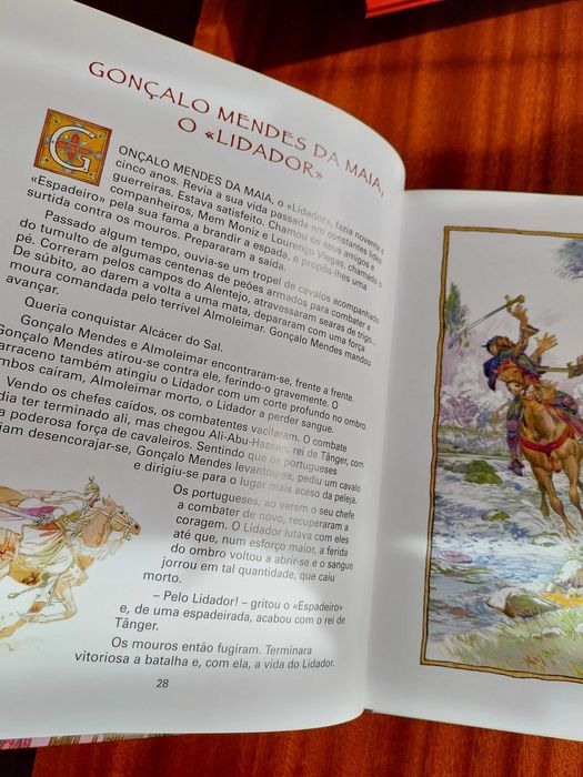 “A História de Portugal”, livro didático de fácil leitura