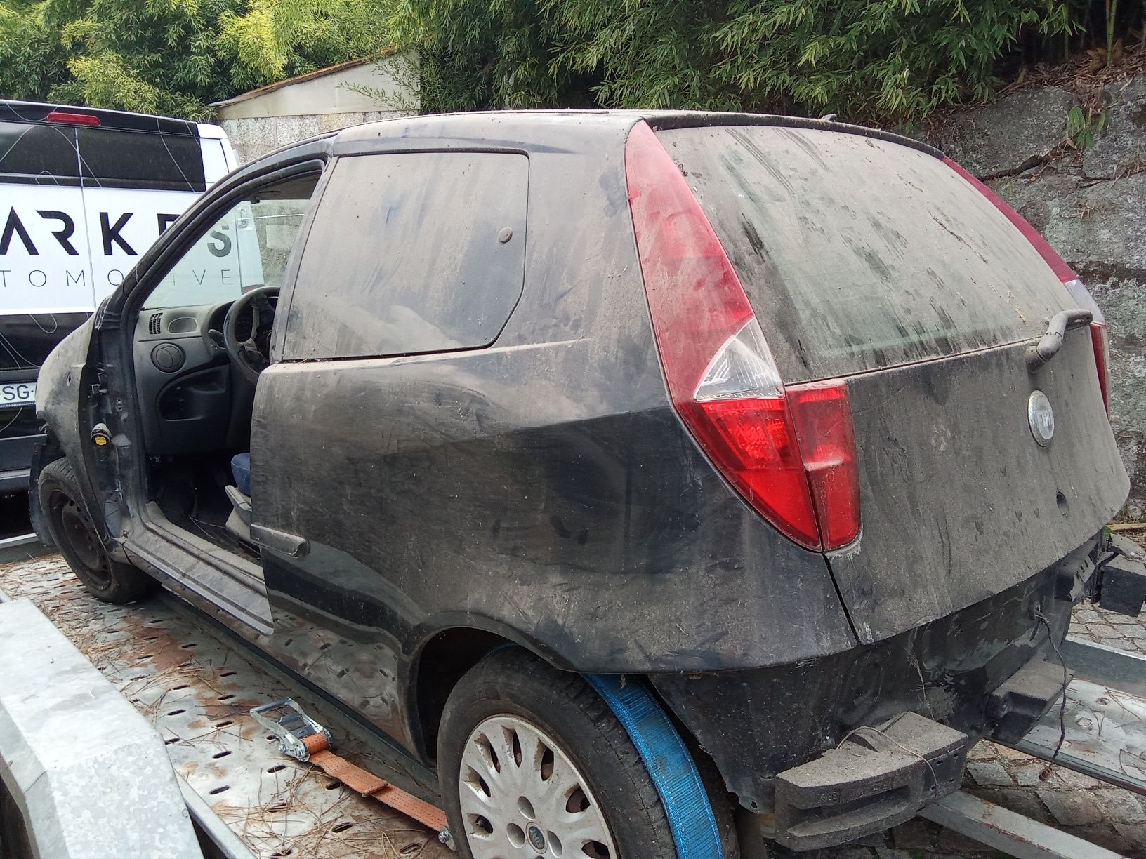 Peças Alfa Romeo 147 / 156 / 166 | Peças Fiat Punto