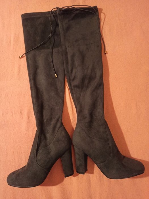 Kozaki za kolano. Rozmiar 39. Stan idealny.