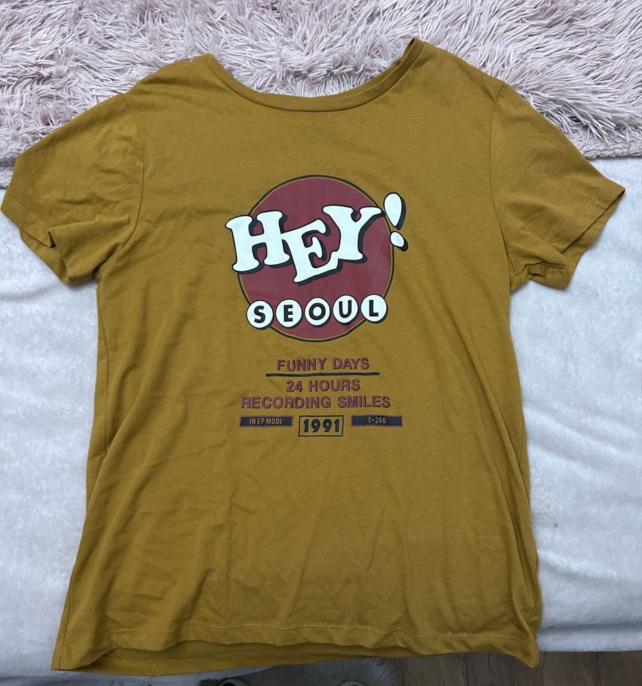 T-shirt mostarda