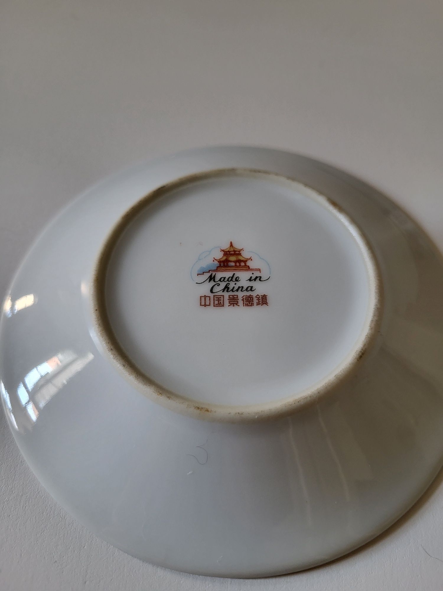 Komplet 4 filiżanek do kawy porcelana