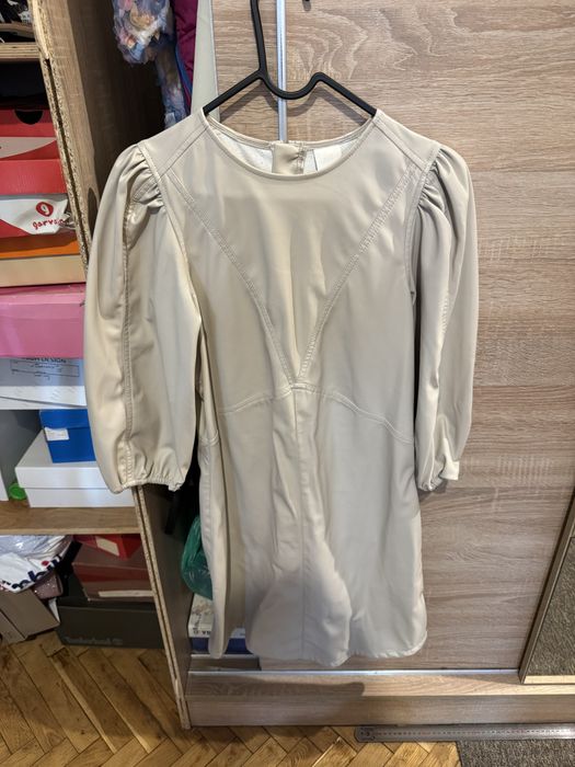 Сукня бежева  H&M