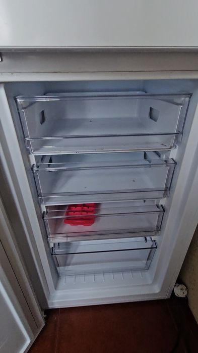 PRA DESOCUPAR. Em perfeito estado de funcionamento