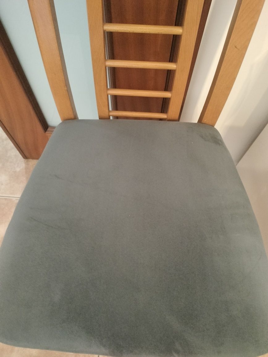 Mesa em cerejeira com 6 cadeiras