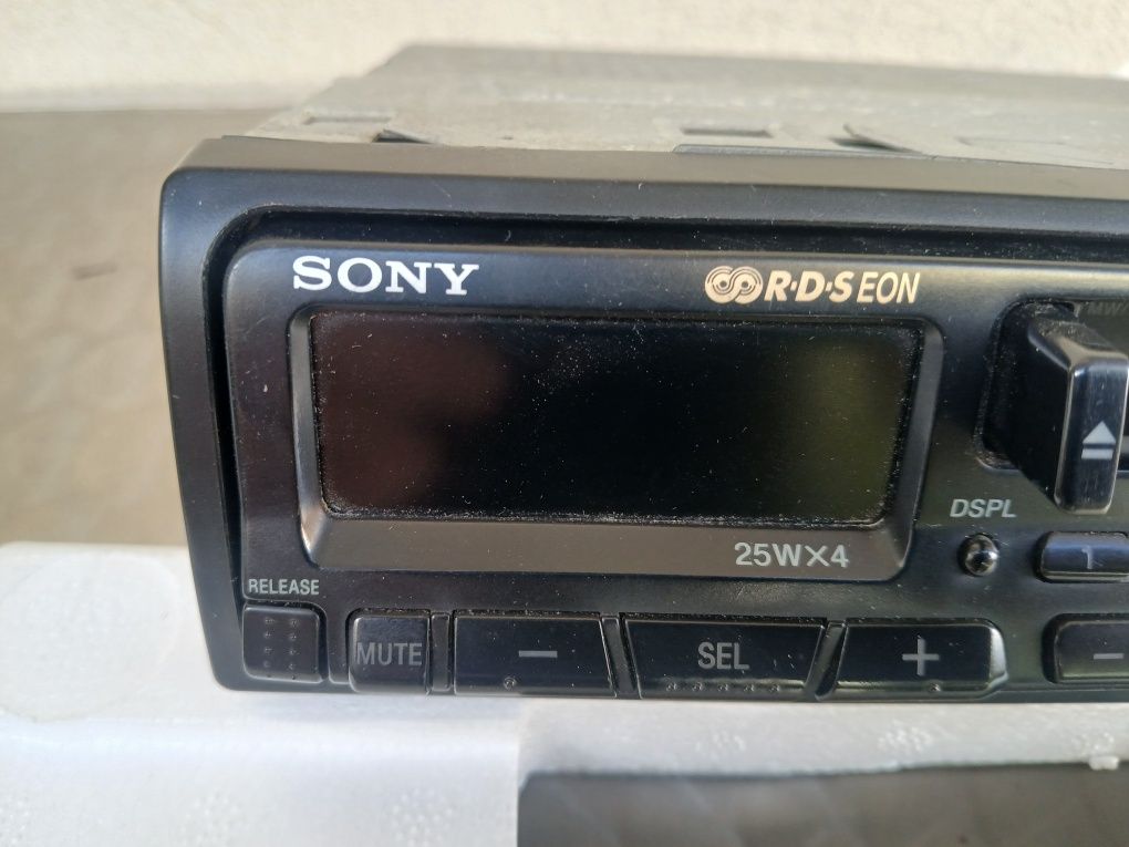 Radio SONY bom estado