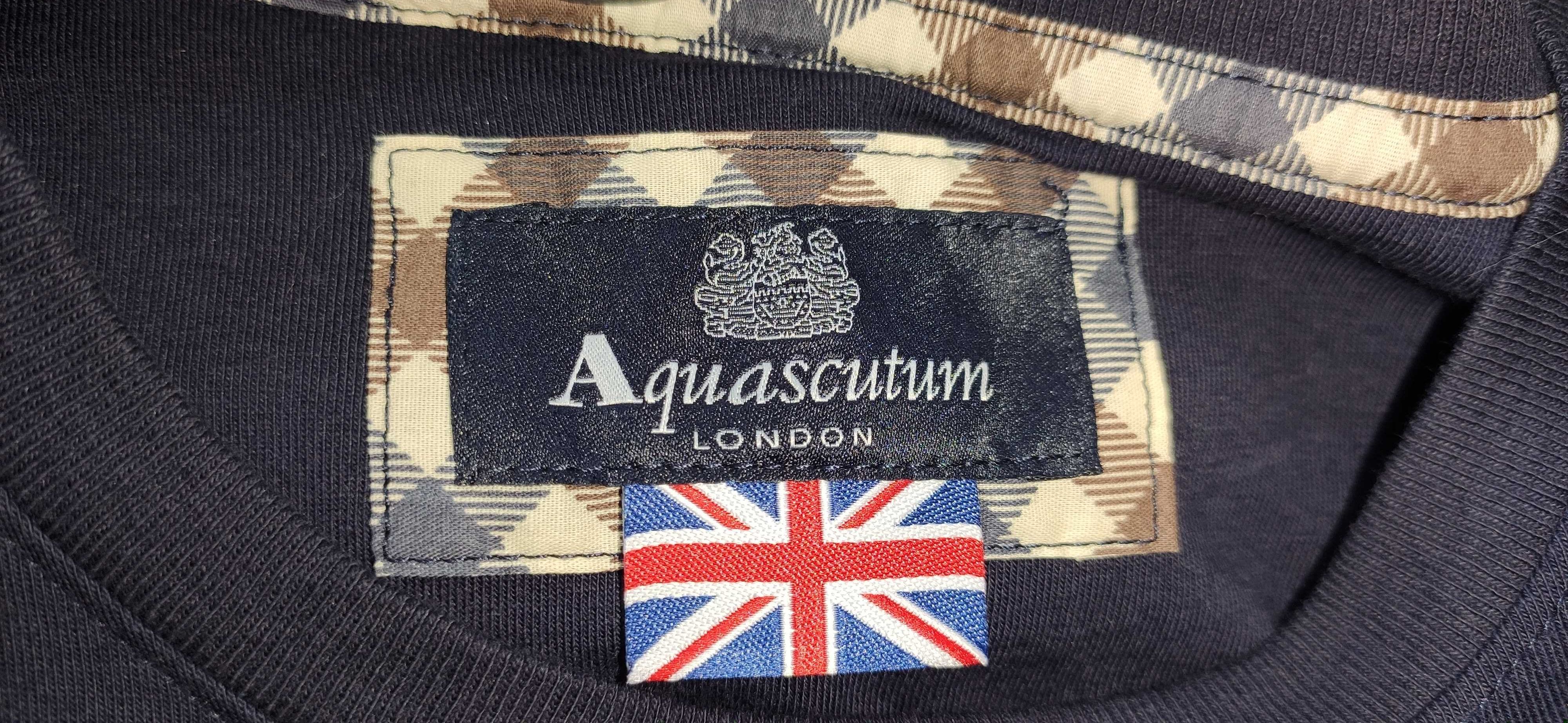 Футболка Aquascutum London.