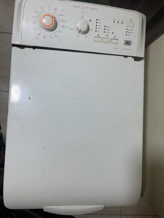 Пральна машина Electrolux intuition EWT 10110 W