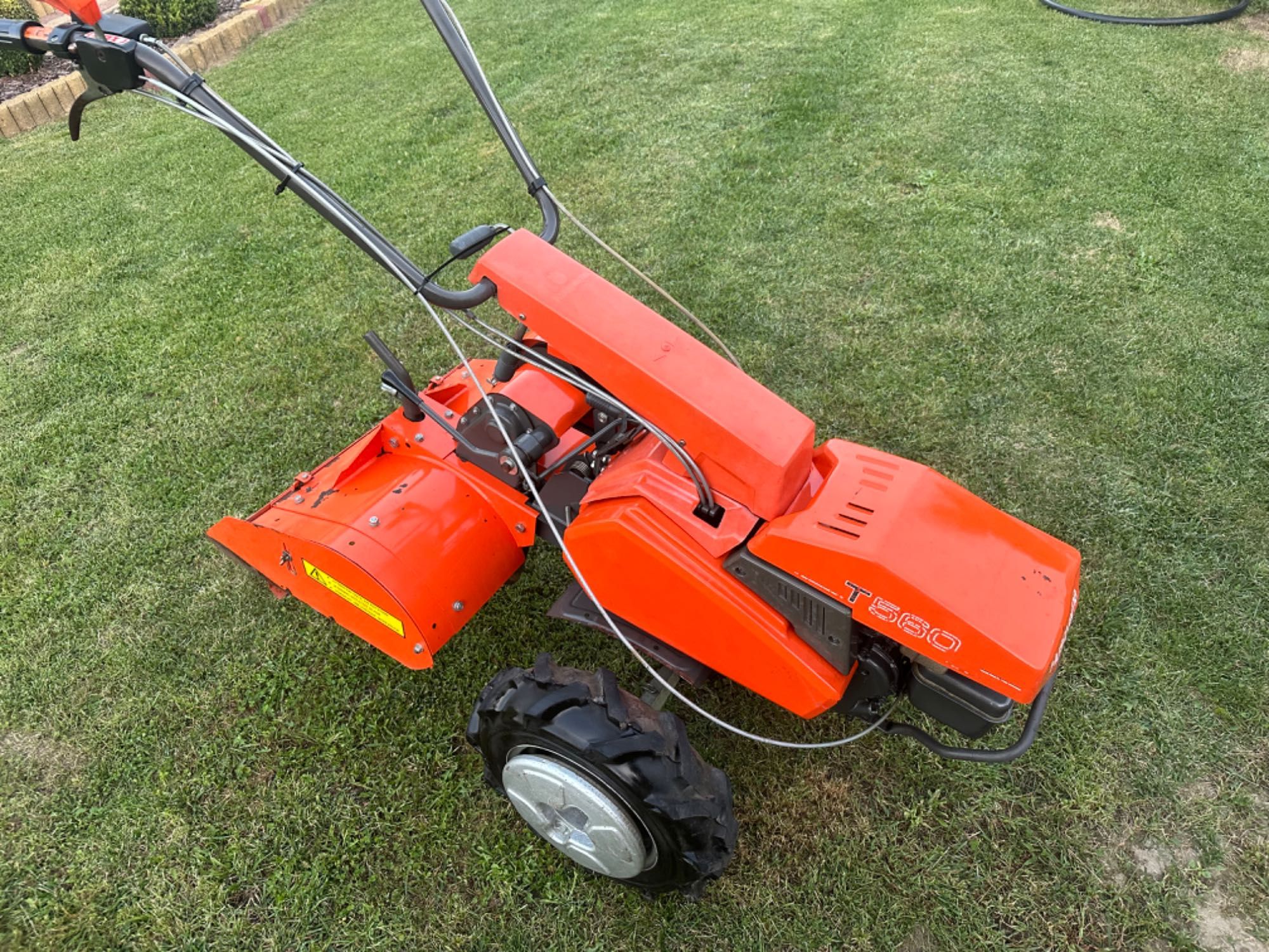 Glebogryzalka Husqvarna