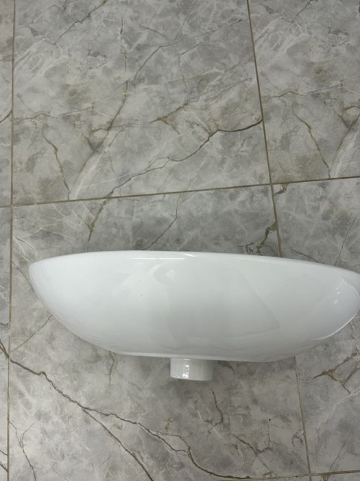 Продам раковину KERAMIN