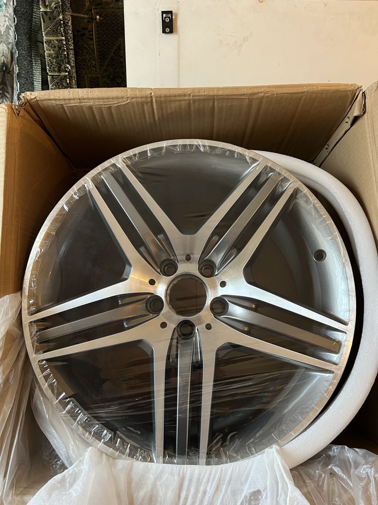 Оригінальні Диски Mercedes S-class W221 R19 S63 A2214017302