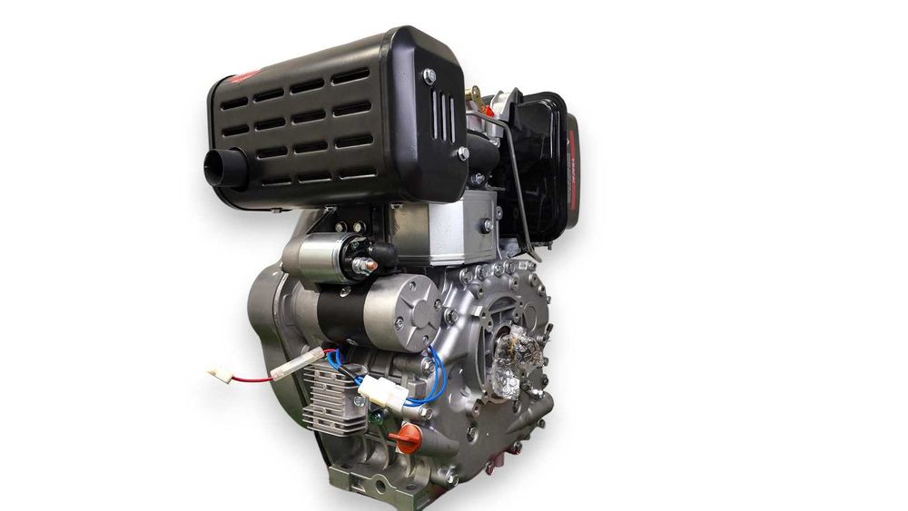 Двигун Universal 186FE (9 к.с.)дизель!електростарт!вал 25 мм шліцевий!