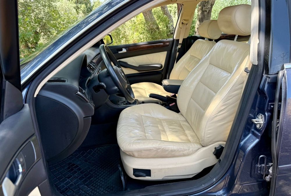 Audi A6 impecável