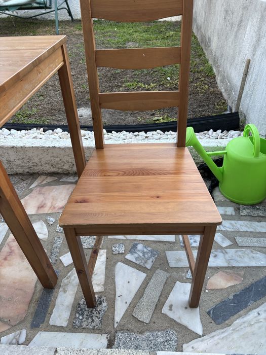 Mesa jantar + 4 cadeiras