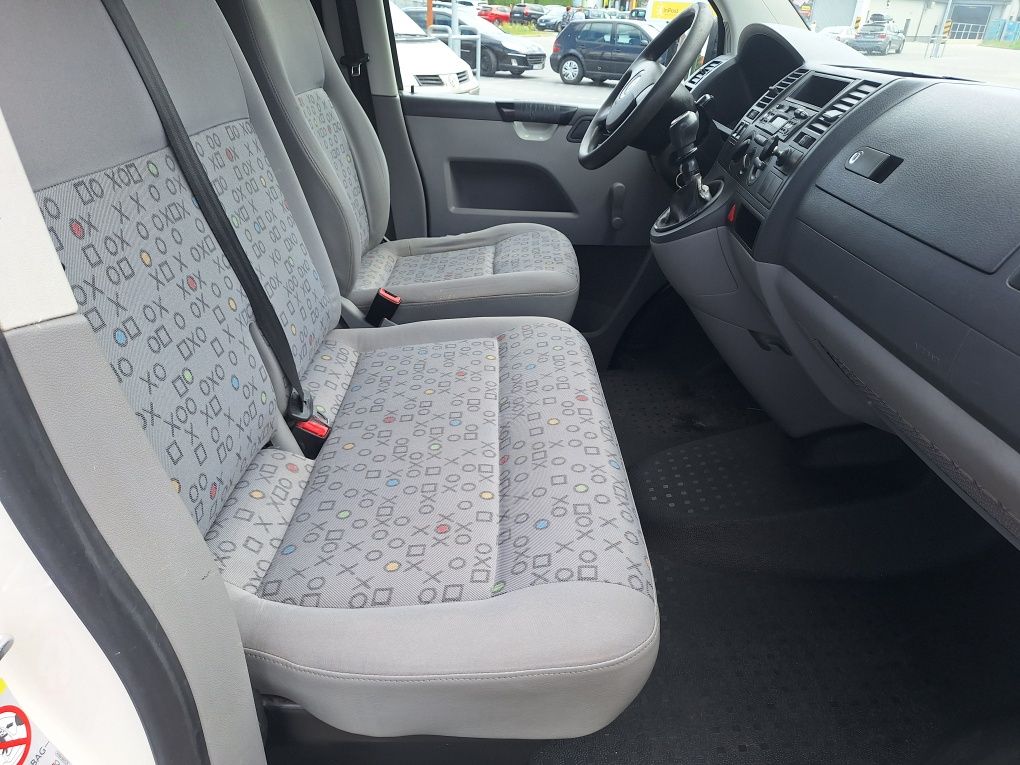 VW Transporter T5 1.9 tdi 3 osobowy zarej . PL FV23%