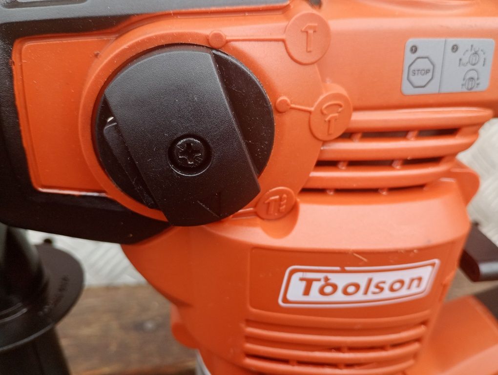 Młotowiertarka Einhell Toolson PRO HM 1600