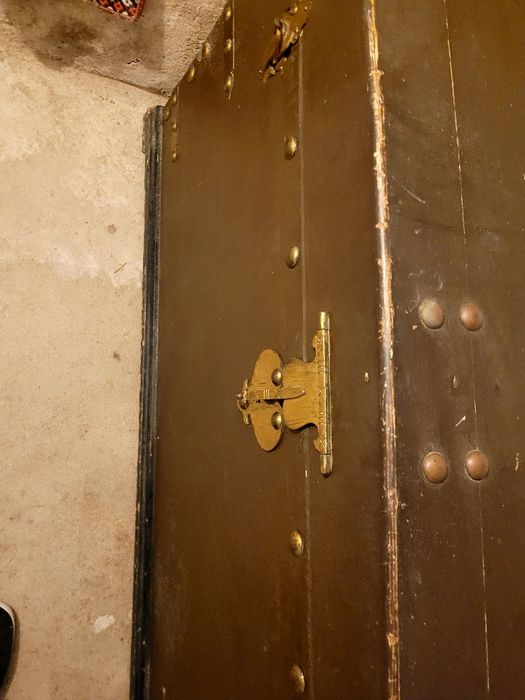 Arca tipo baú, antiga