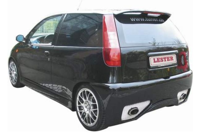 Задній тюнингований бампер Lester для Fiat Punto -9/99 F-Look