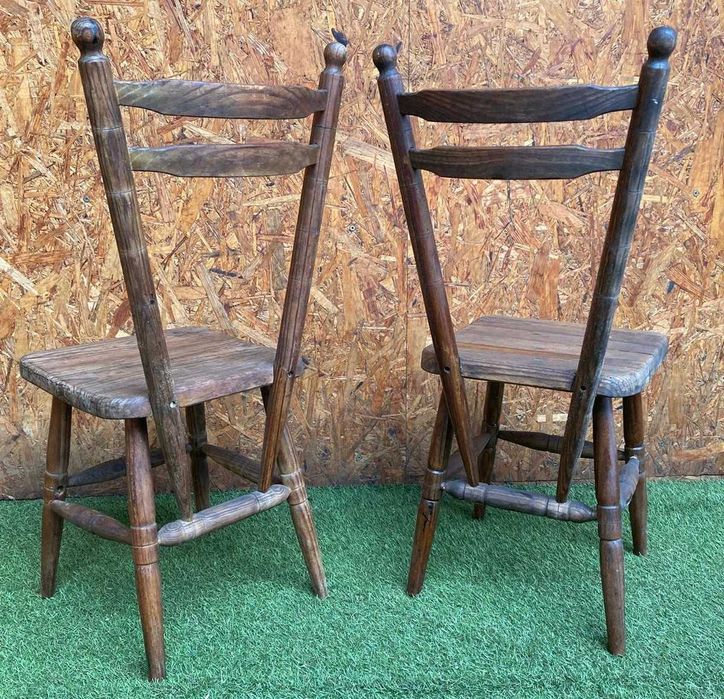 Cadeiras rusticas antigas par