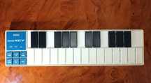 MIDI-клавіатура Korg NanoKey