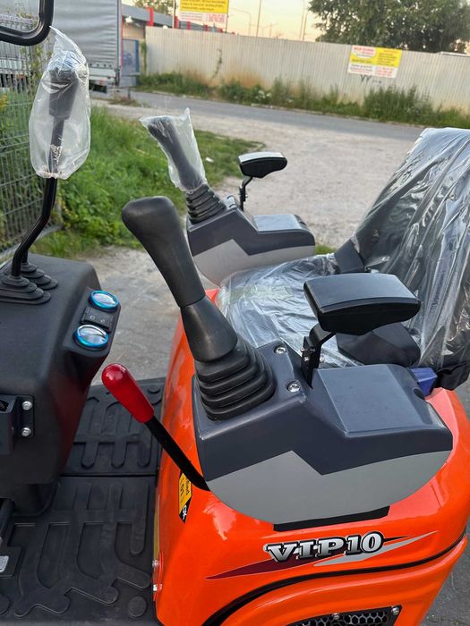 Minikoparka Kingway XT10 Vip10 DWUSEKCYJNA POMPA Ramię Skr 3 ŁYŻKI