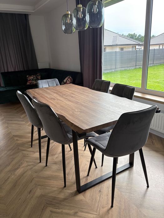 Stół do salonu z 6 krzesłami