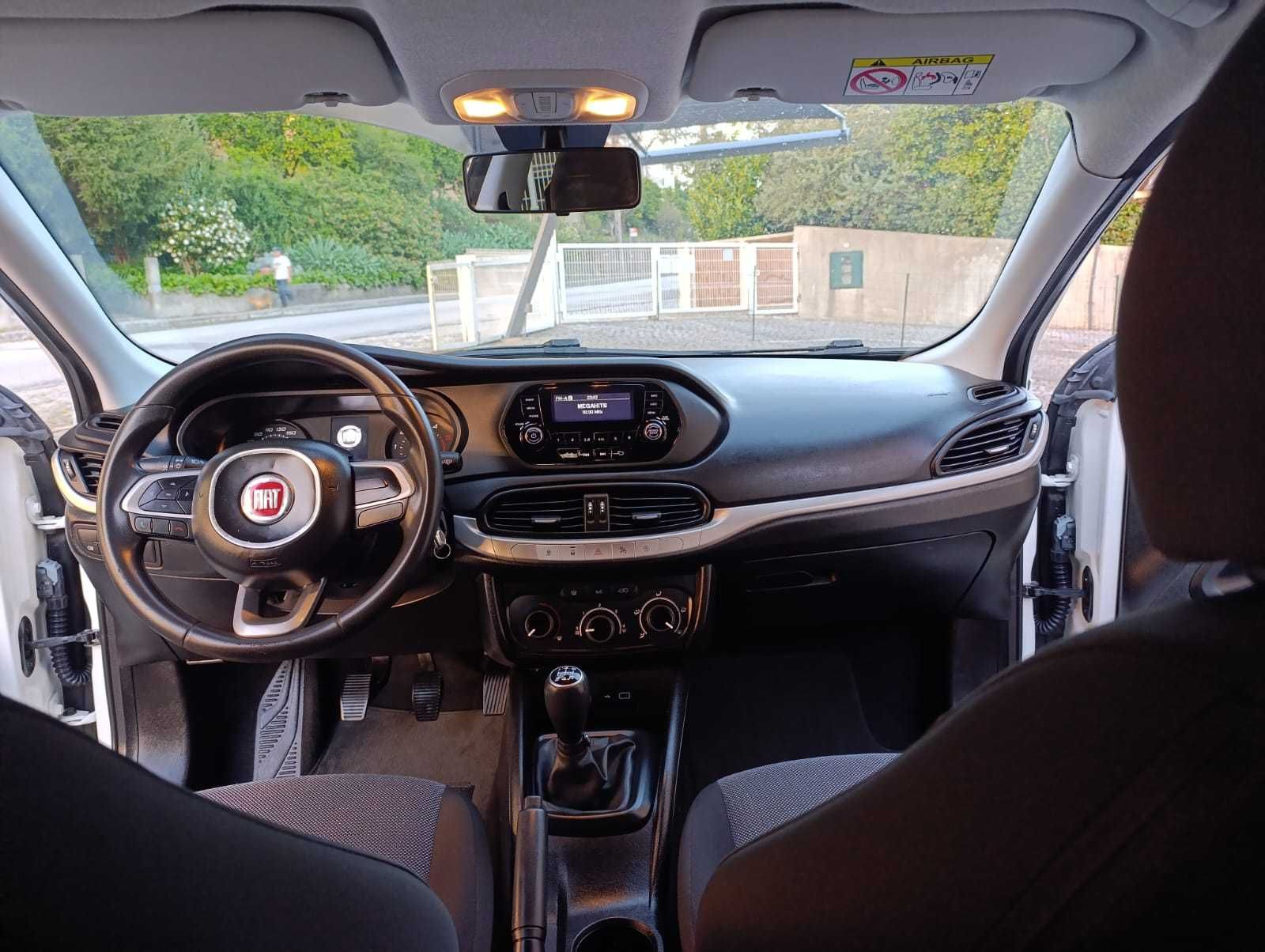 Fiat Tipo comercial